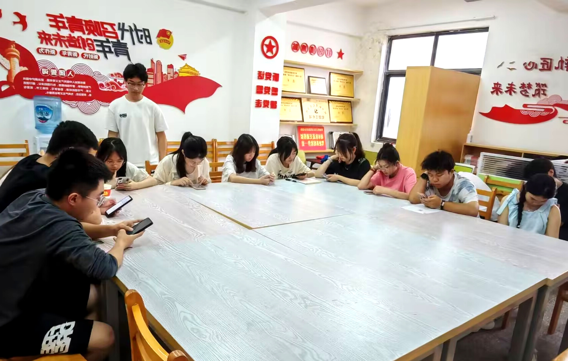 图片2_副本.jpg