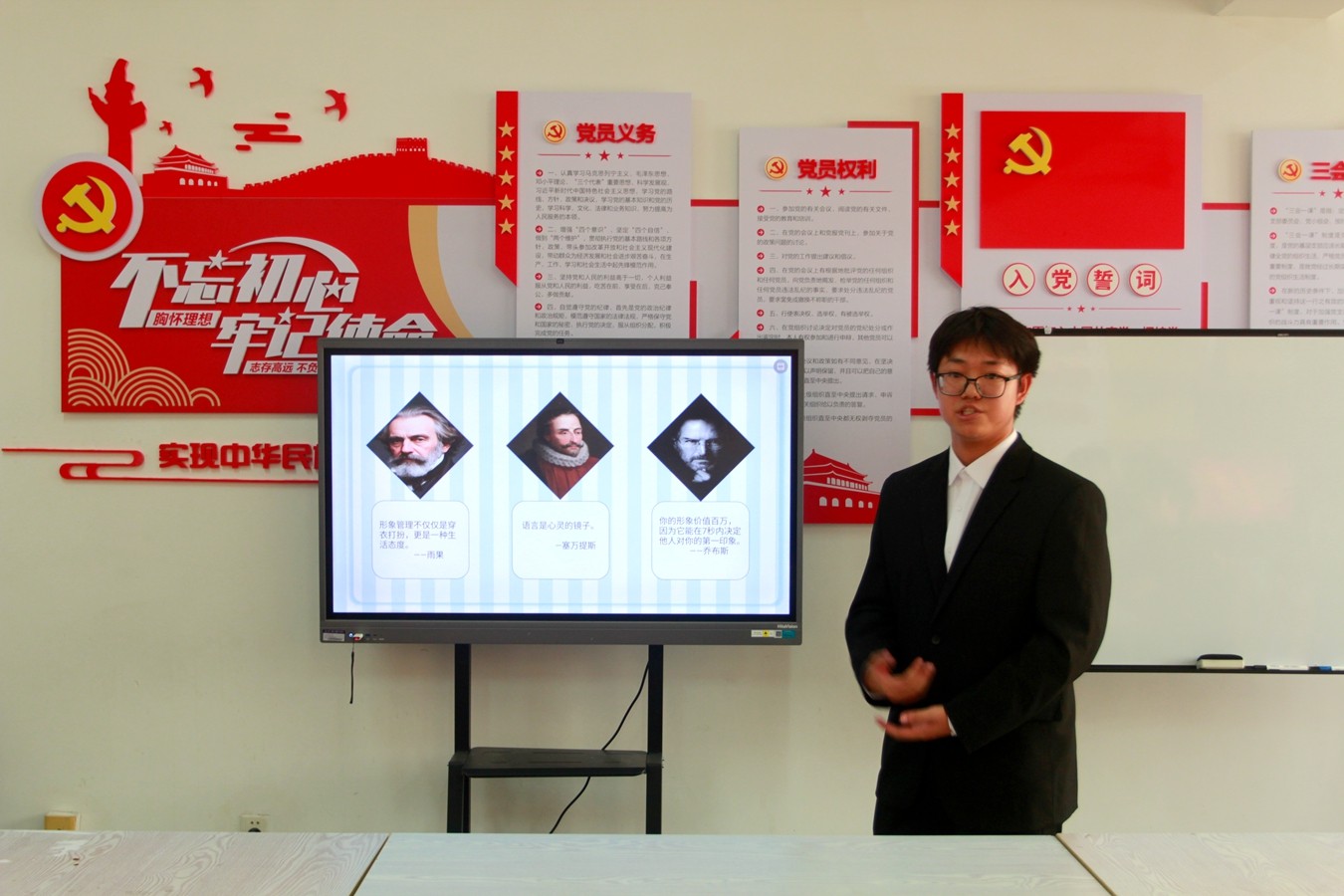 微信图片_20250606131902_副本.jpg